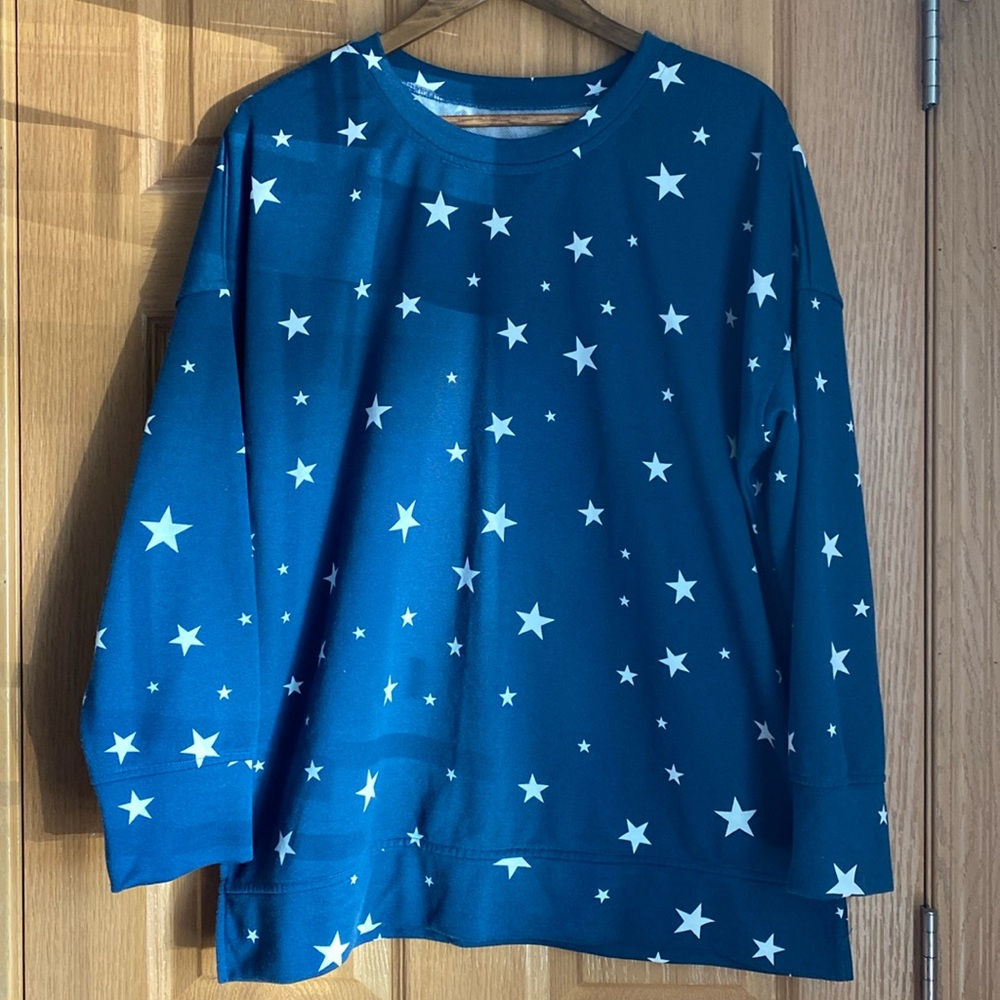 Star sweatshirt
